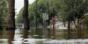 EN DIRECT. Inondations : alerte rouge levée en Normandie, 17 départements en orange