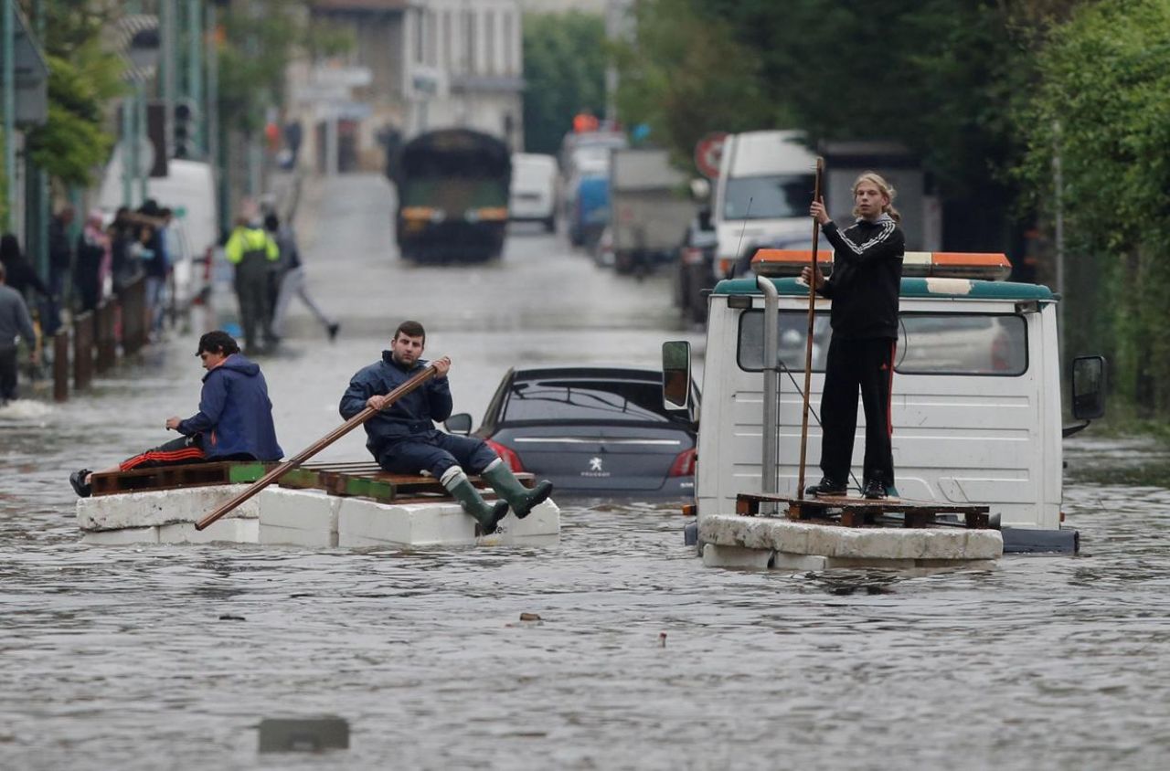 EN IMAGES. Inondations : inquiétude dans le Val-de-Marne