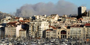 Marseille : incendie fixé et bientôt maîtrisé près des Calanques