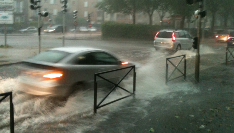 Orages et inondations : alerte dans le Gard et dans l'Hérault