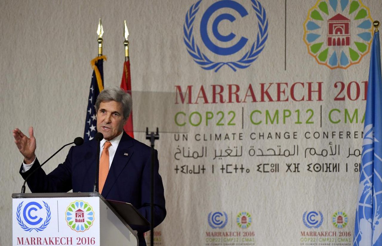 COP22/Climat : Kerry use d'arguments économiques pour persuader Trump 