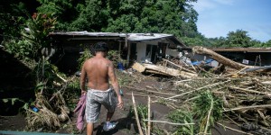 Intempéries en Polynésie : un pompier meurt aspiré par les flots, d'importants dégâts