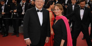 Festival de Cannes : Ségolène Royal monte les marches en compagnie d'Al Gore