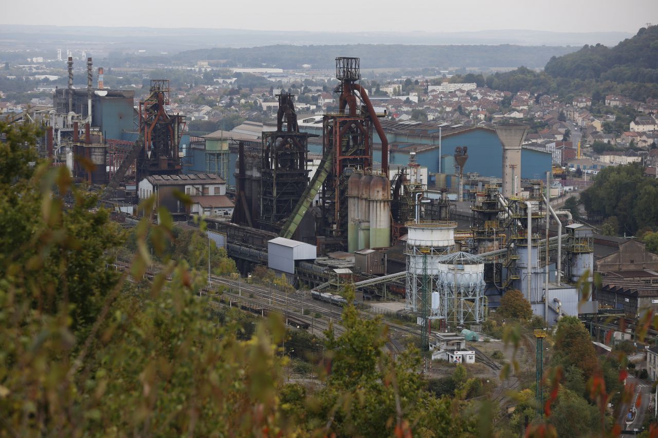 Acide en Moselle : ArcelorMittal contre-attaque