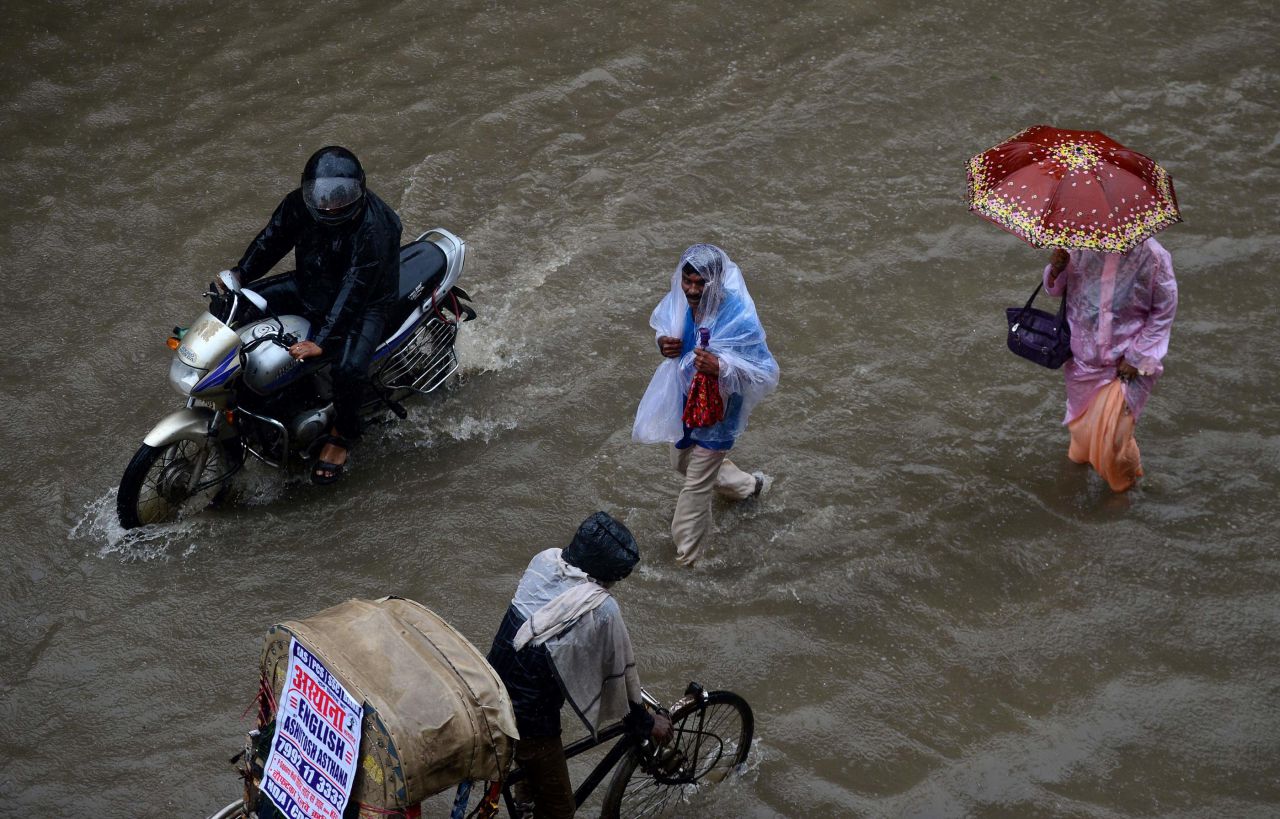 Des dizaines de morts en Inde après des inondations causées par la mousson 
