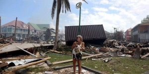 EN IMAGES. Après José, Saint-Martin fait face au désastre de l'ouragan Irma