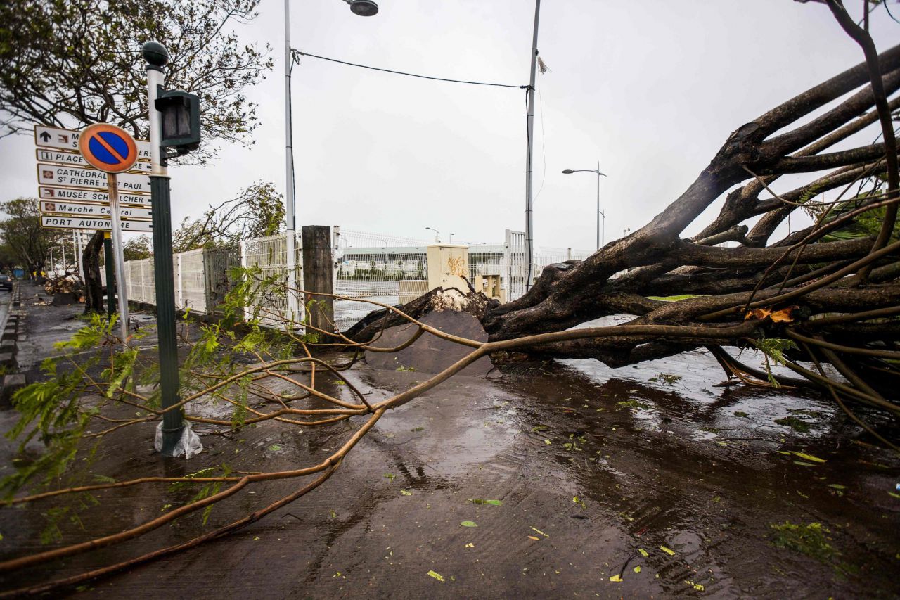 Ouragan Maria : après la Guadeloupe, les Iles Vierges et Porto Rico sous la menace