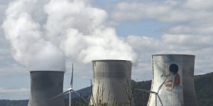 Nucléaire : intrusion de militants de Greenpeace à la centrale de Cruas-Meysse