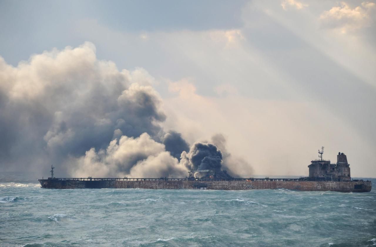 Chine : le tanker iranien pourrait brûler pendant un mois