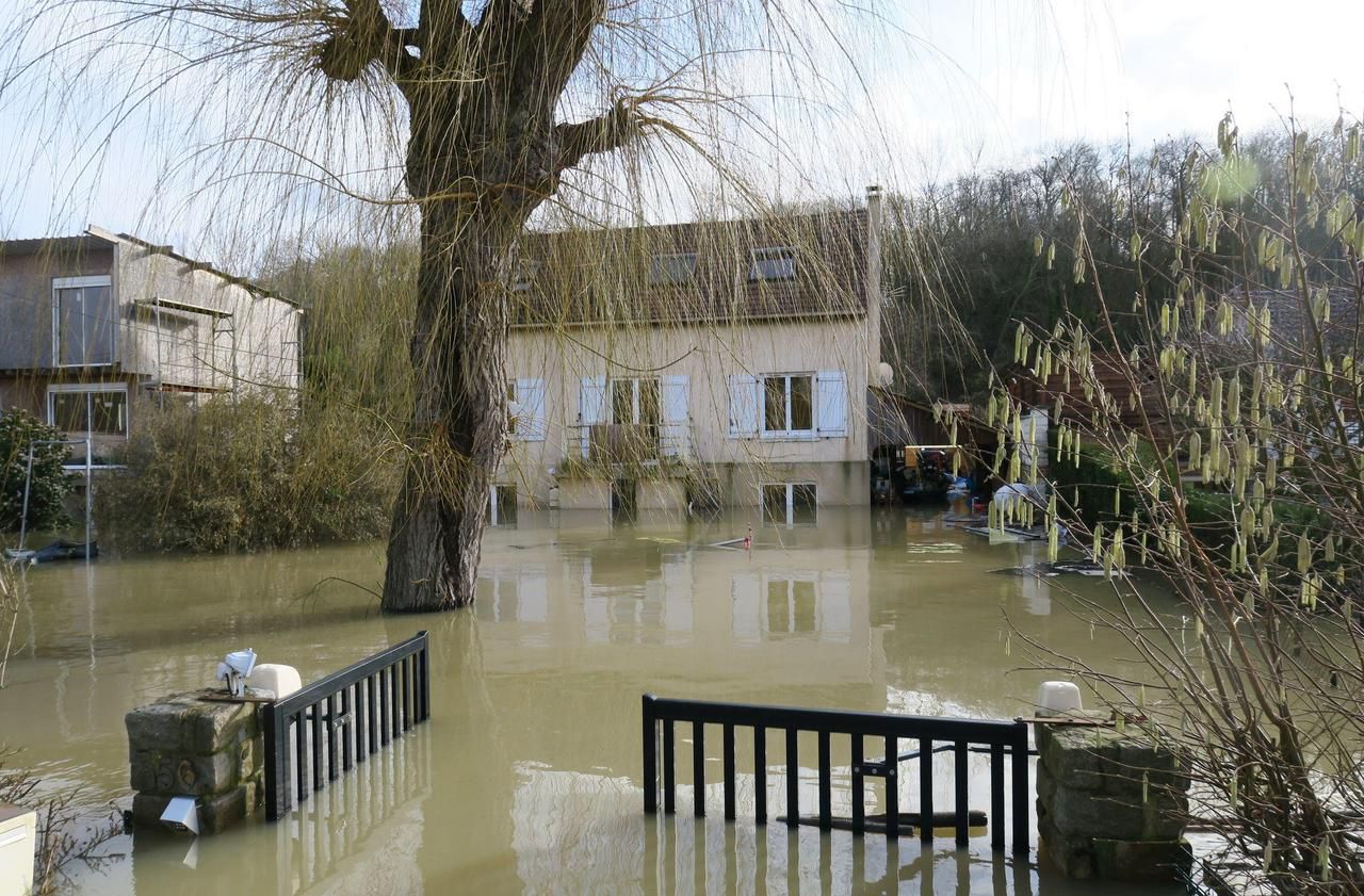 EN DIRECT. Inondations : le niveau de la Seine et de  la Marne continue de monter