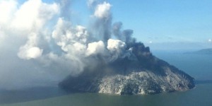 Papouasie-Nouvelle-Guinée : les îles Kadovar et Blup Blup évacuées après l’éruption d’un volcan