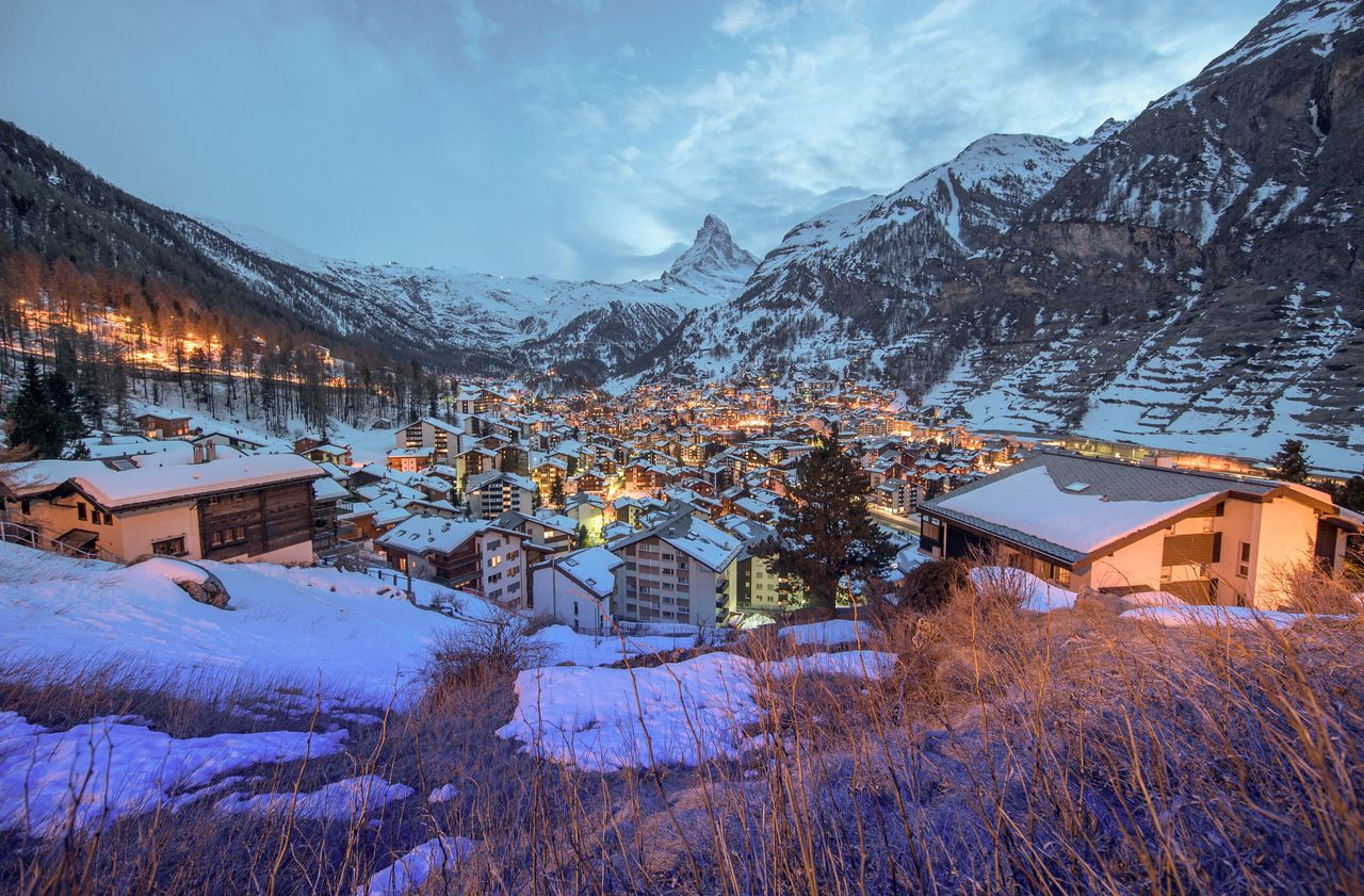 Suisse : Zermatt coupée du monde, des milliers de touristes bloqués