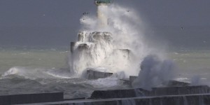 Tempête David : le Nord et le Pas-de-Calais restent en alerte au vent violent