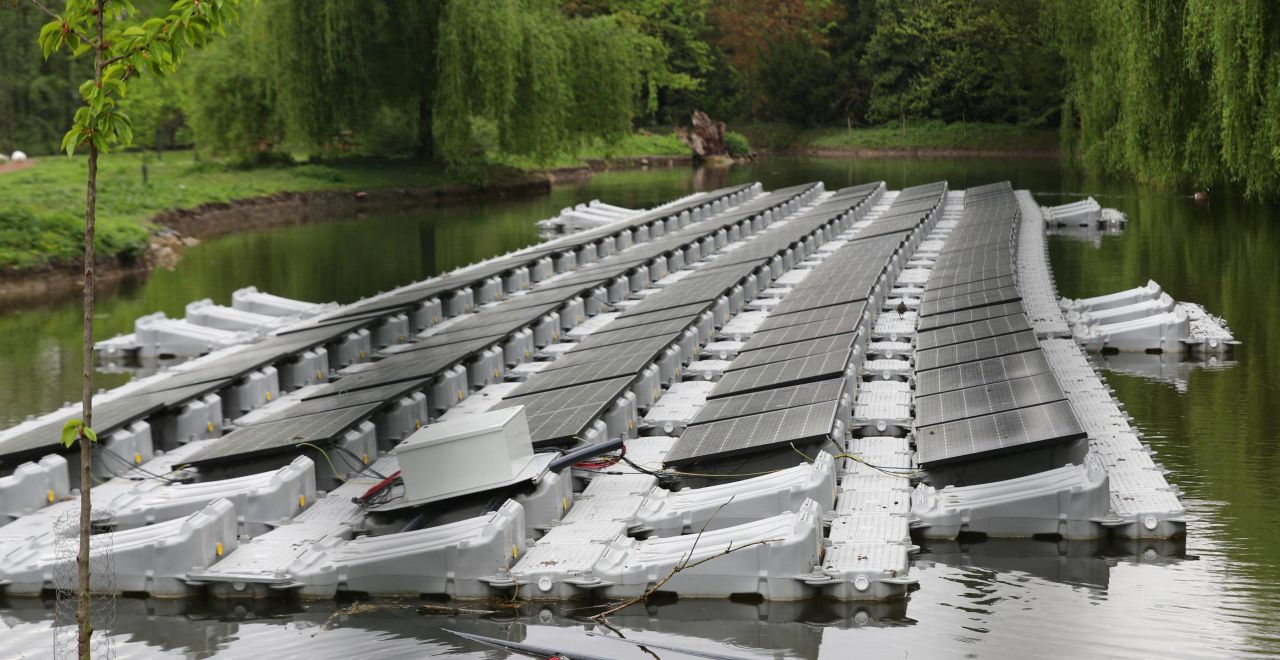 Le Bas-Rhin teste les panneaux solaires sur l’eau, une première en France