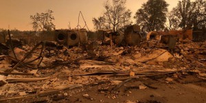 Incendies en Californie : des milliers de personnes évacuées