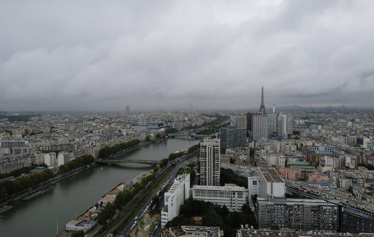 Paris : pic de pollution, le stationnement résidentiel gratuit ce lundi