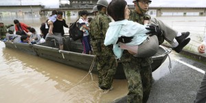 Des pluies torrentielles font des dizaines de morts au Japon