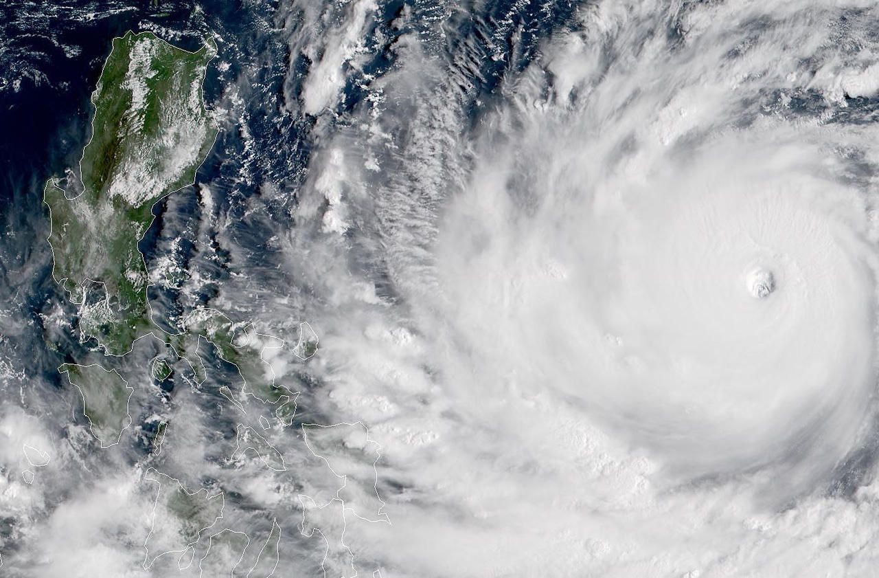 Evacuations aux Philippines avant l’arrivée du très violent typhon Mangkhut