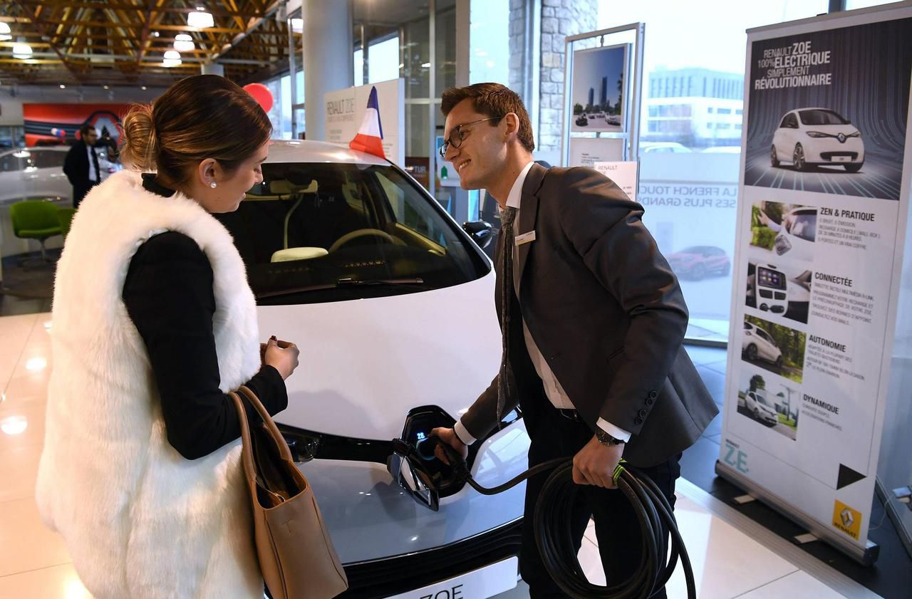 Pourquoi les Français hésitent à passer à la voiture électrique
