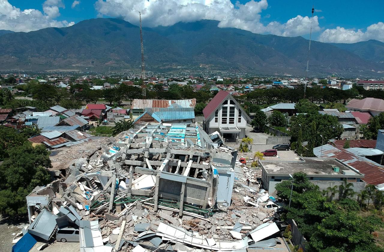 Indonésie : le bilan du séisme et du tsunami monte à 420 morts
