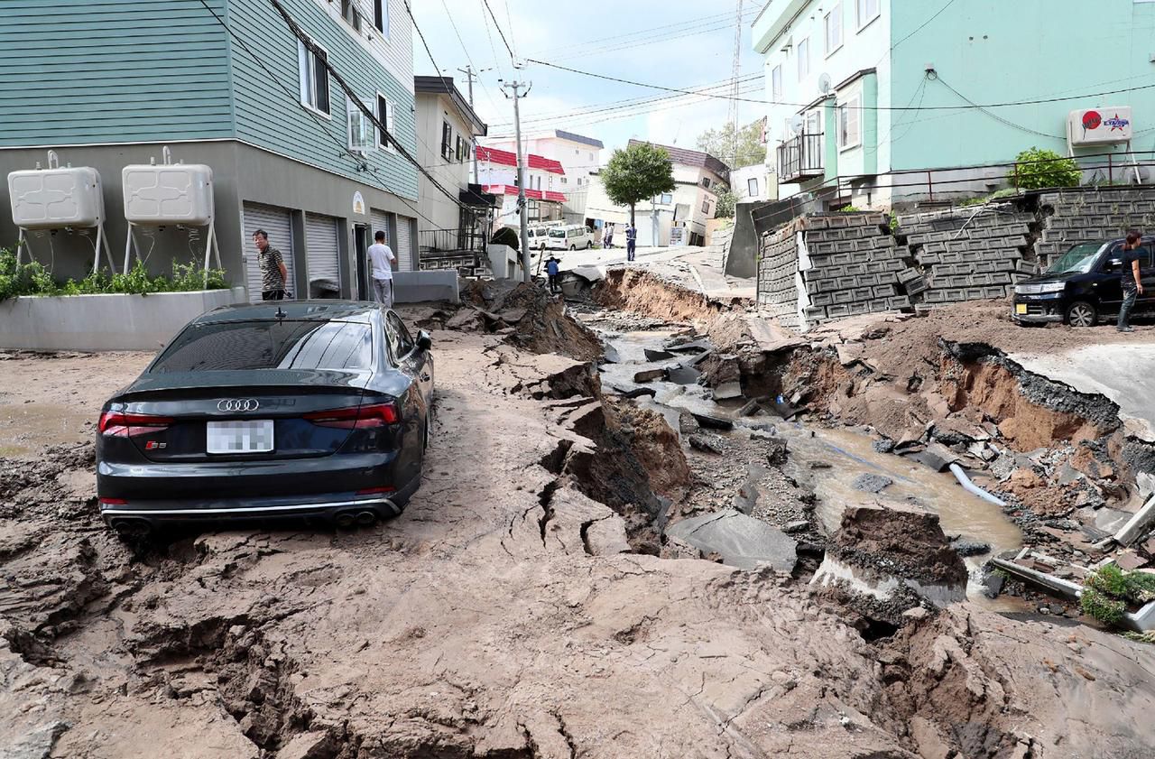 Japon : huit morts et une quarantaine de disparus après un fort séisme à Hokkaido
