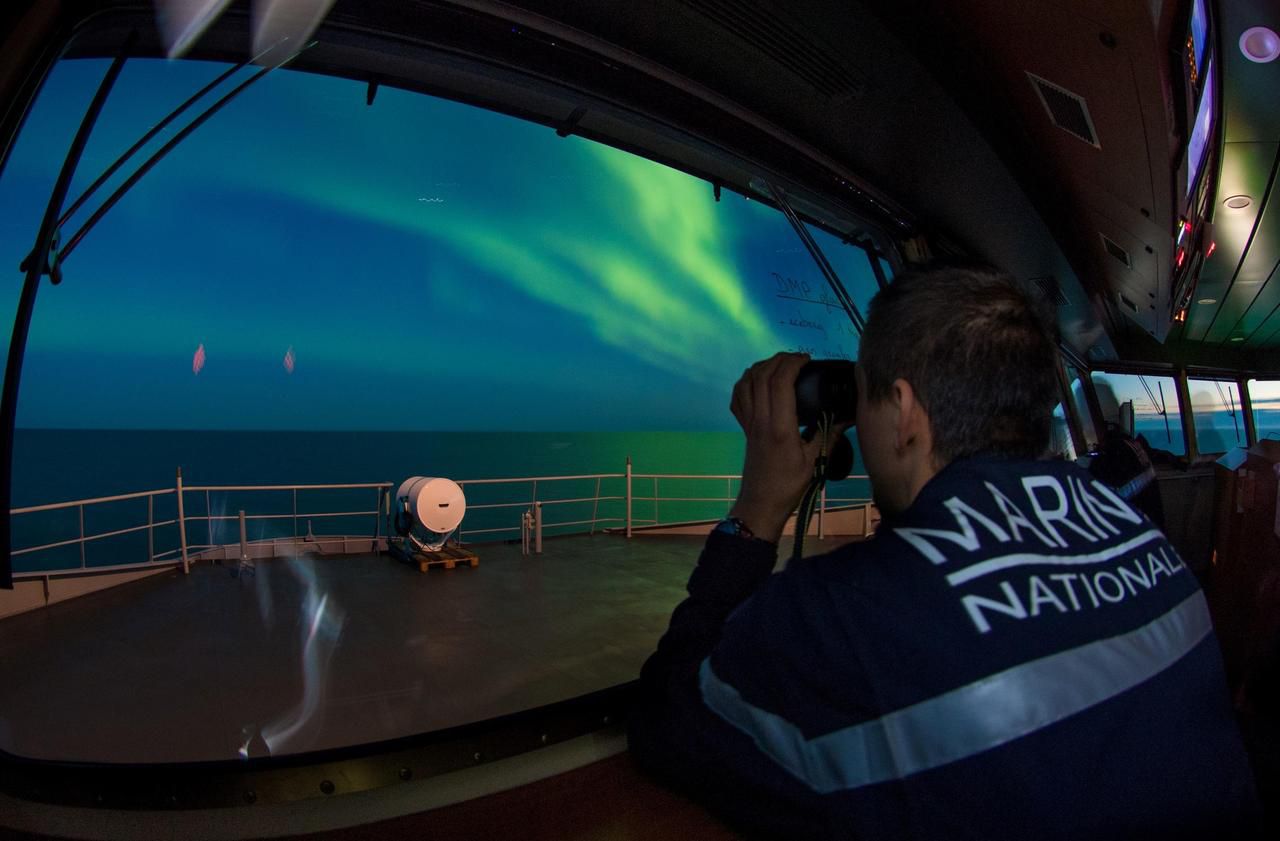 Fonte des glaces : dans l’Arctique, la Marine française franchit le passage du Nord-Est