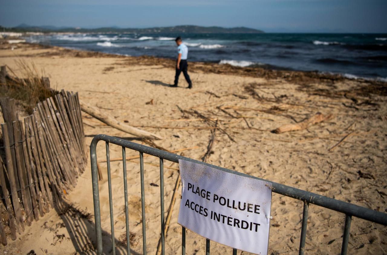 Pollution des côtes du Var : le nettoyage prendra «des mois» selon la préfecture
