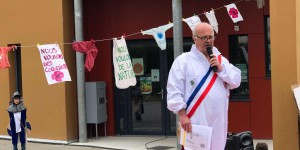 Bretagne : Langouët ne lâche rien sur son arrêté anti-pesticides