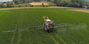 Arrêtés sur les pesticides dans le Nord : l’Etat menace les maires d’actions en justice