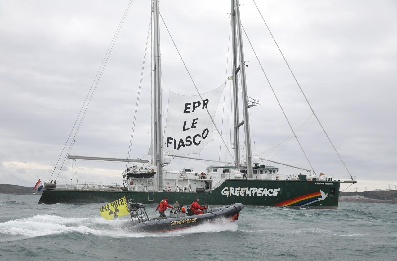 Environnement : le Rainbow Warrior III, le vaisseau écolo de Greenpeace