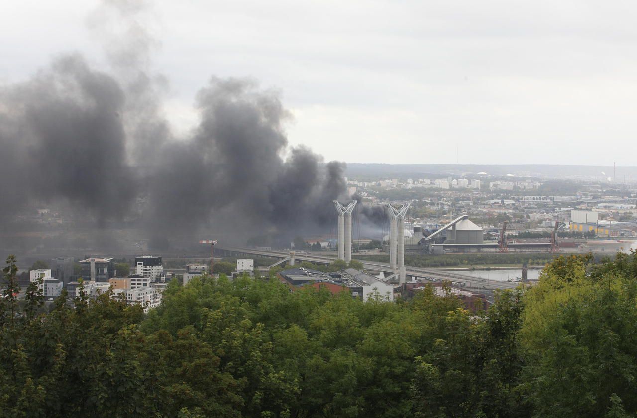 Incendie de Rouen : des nuisances jusque dans le nord de la France