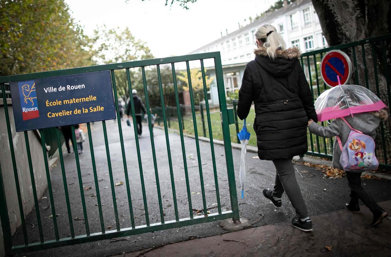 Incendie de Rouen : réouverture des écoles entre inquiétude et droit de retrait