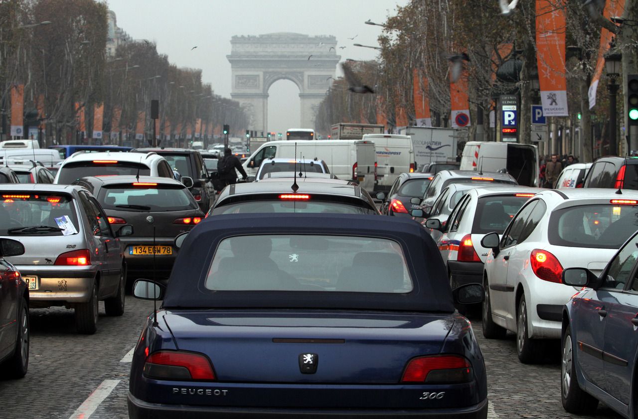 Paris : les diesels les plus récents polluent six fois plus que la norme annoncée
