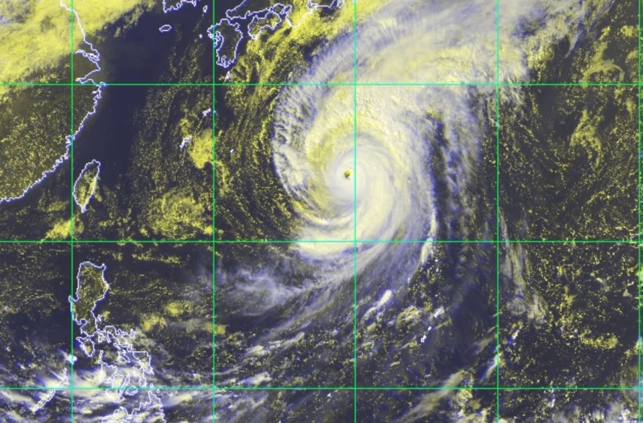 Le typhon Hagibis menace Tokyo ce week-end