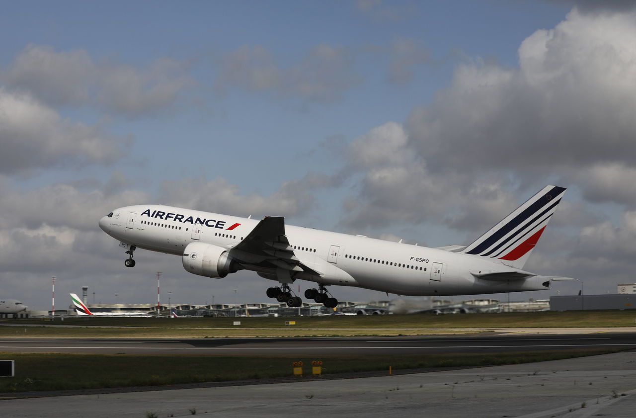 Air France va soutenir six projets pour compenser les émissions de CO2  de ses vols intérieurs