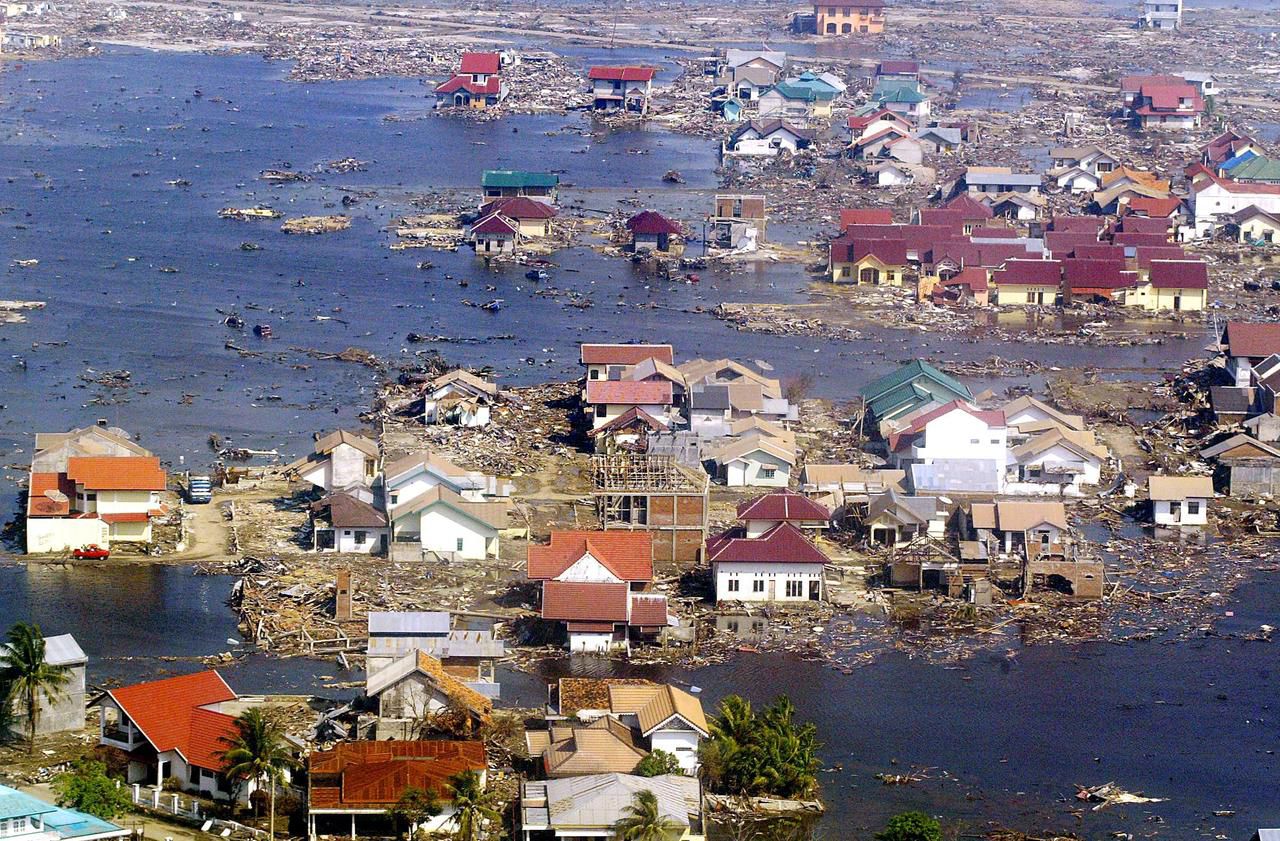 Indonésie : il y a 15 ans, un tsunami de magnitude 9,3 faisait 220 000 morts