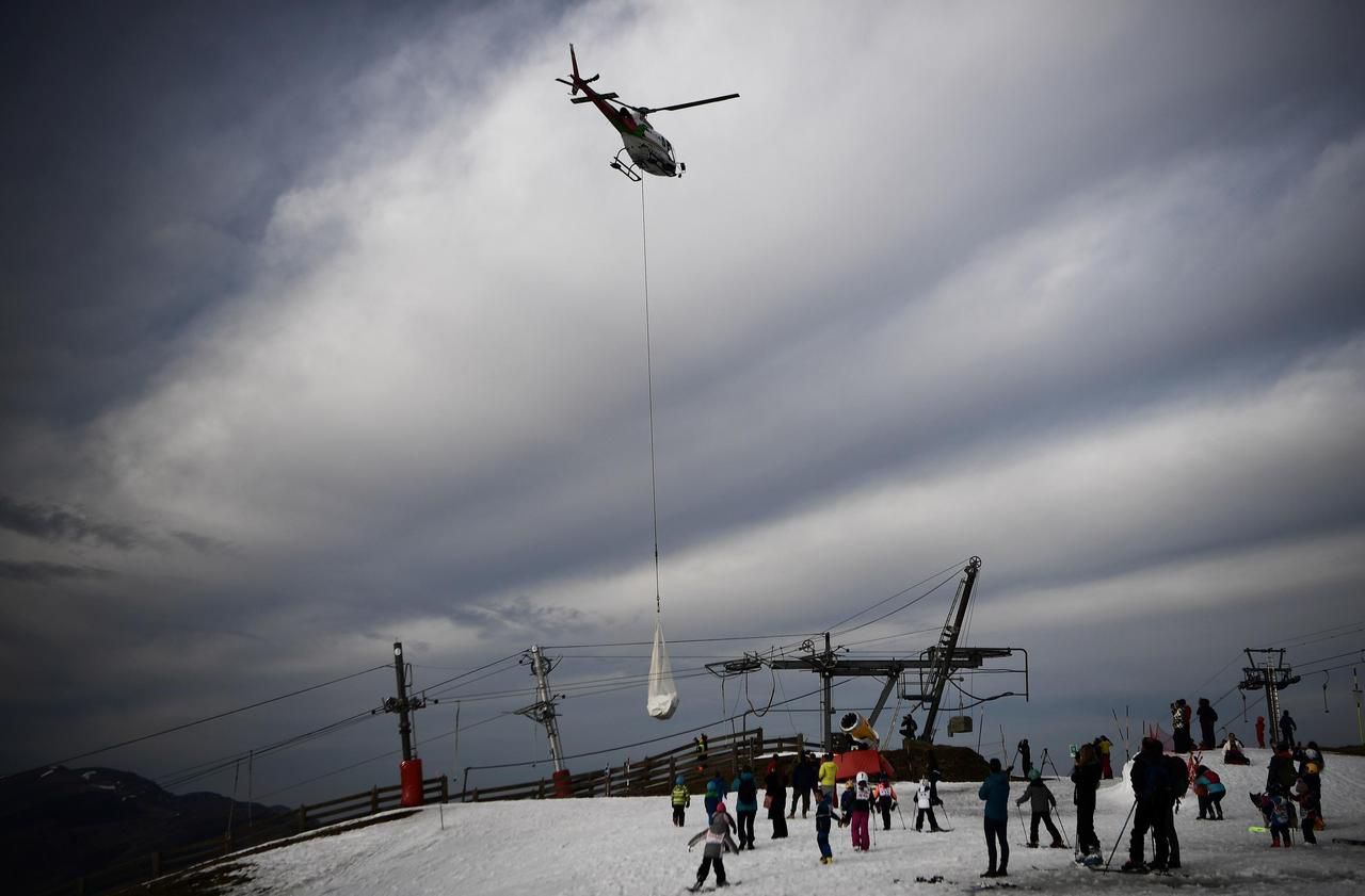 Polémique sur la neige transportée par hélicoptère : est-il possible de skier écolo ?