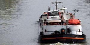 Sablons : une péniche transportant du gaz toxique endommagée sur le Rhône