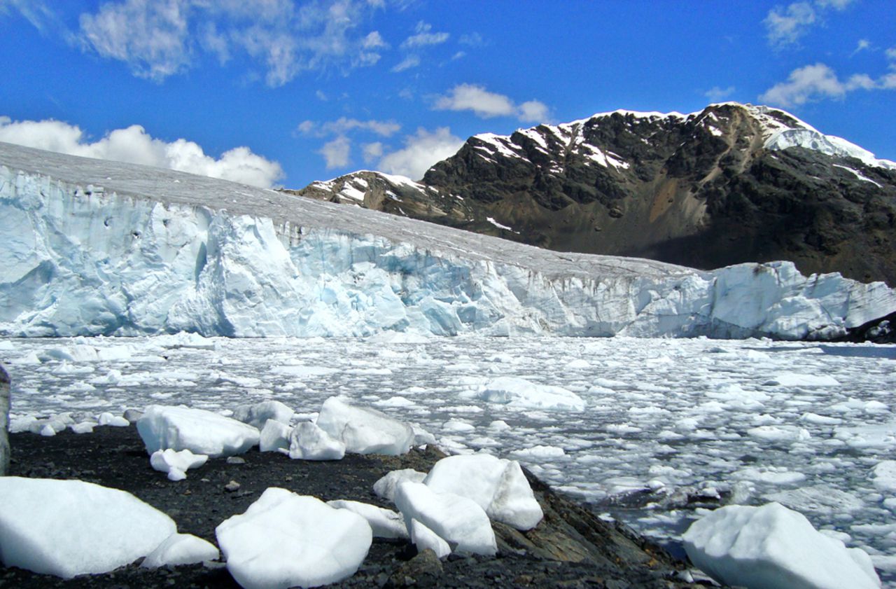 Réchauffement climatique : en 50 ans, les glaciers du Pérou ont fondu de 51%