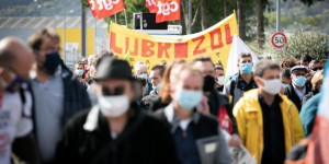 Incendie de l’usine Lubrizol  : un an après, un millier de manifestants en colère à Rouen