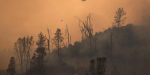Incendies en Californie : plus de 200 personnes évacuées par hélicoptère