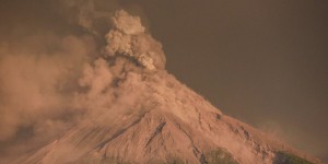 Canaries : le volcan Cumbre Vieja sous haute surveillance après un regain d’activité sismique
