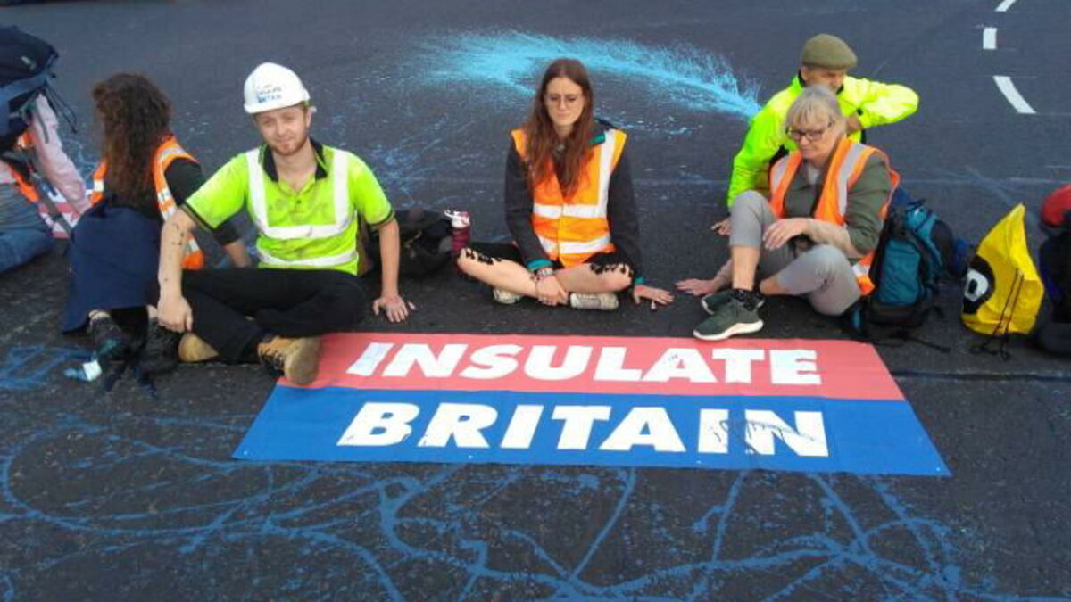 Royaume-Uni : le terminal portuaire de Douvres bloqué par des activistes écologistes
