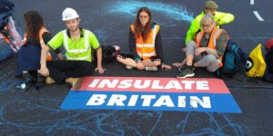 Royaume-Uni : le terminal portuaire de Douvres bloqué par des activistes écologistes