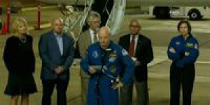 L'astronaute Scott Kelly de retour aux Etats-Unis