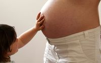 Les femmes enceintes victimes de nausées font moins de fausses couches