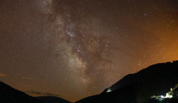 Nuit des étoiles: nos conseils pour admirer le ciel