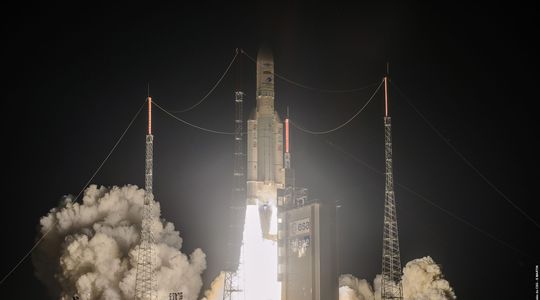 Kourou : lancement réussi pour la fusée Ariane 5