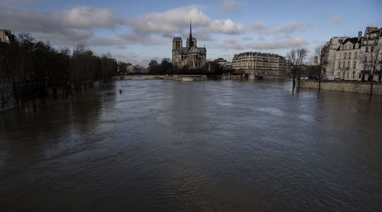 Covid-19 : en Ile-de-France, l'analyse des eaux usées confirme une reprise de l'épidémie