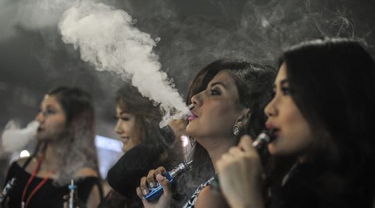 E-cigarette : 'Notre étude démontre clairement que le vapotage n'est pas sans risques !'